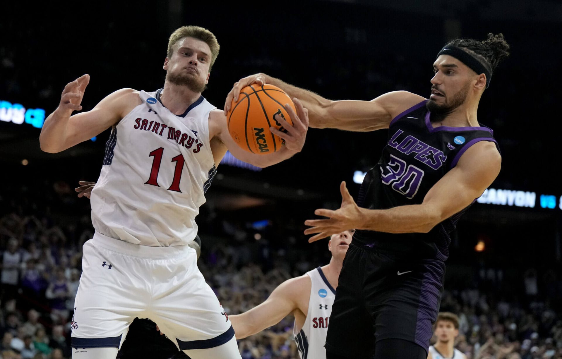No. 12 Grand Canyon stifles No. 5 Saint Mary’s for first NCAA Tournament win in school history