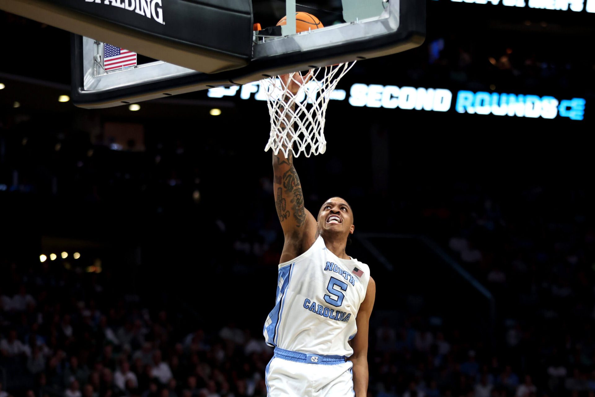 North Carolina vs. Michigan State expert picks: Spread, odds, projections for NCAA Tournament second-round game