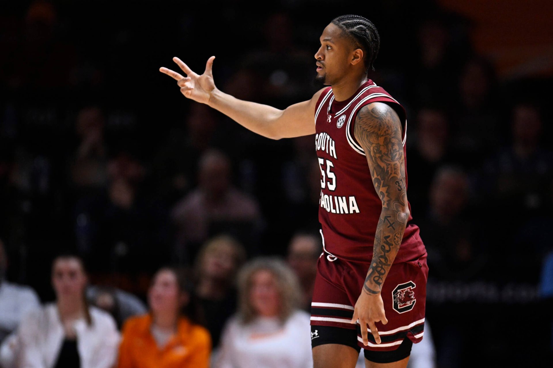 Oregon vs. South Carolina expert picks: Spread, odds, projections for NCAA Tournament first round game