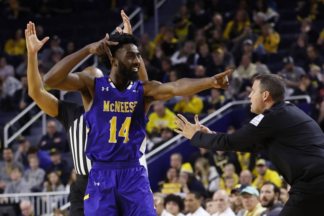 Picking NCAA Tournament upsets, plus Anthony Edwards’ electric dunk