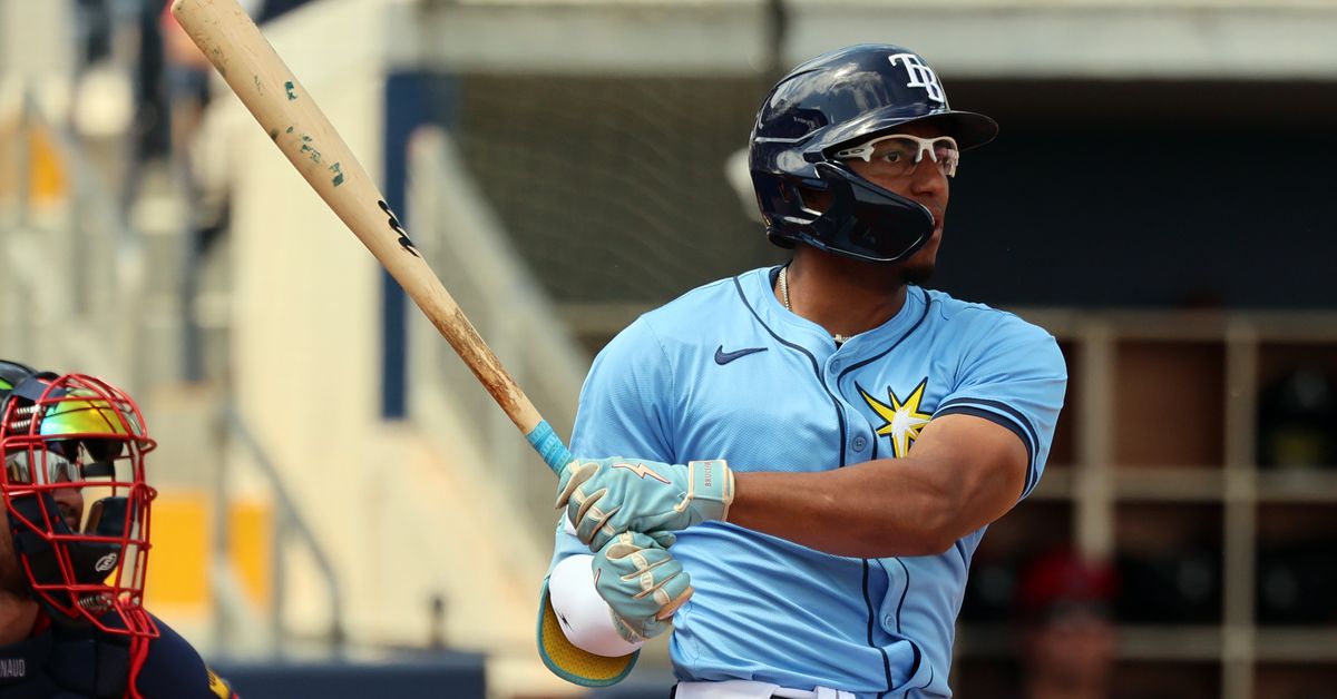 Rays trade SS/OF Greg Jones to Rockies for LHP Joe Rock