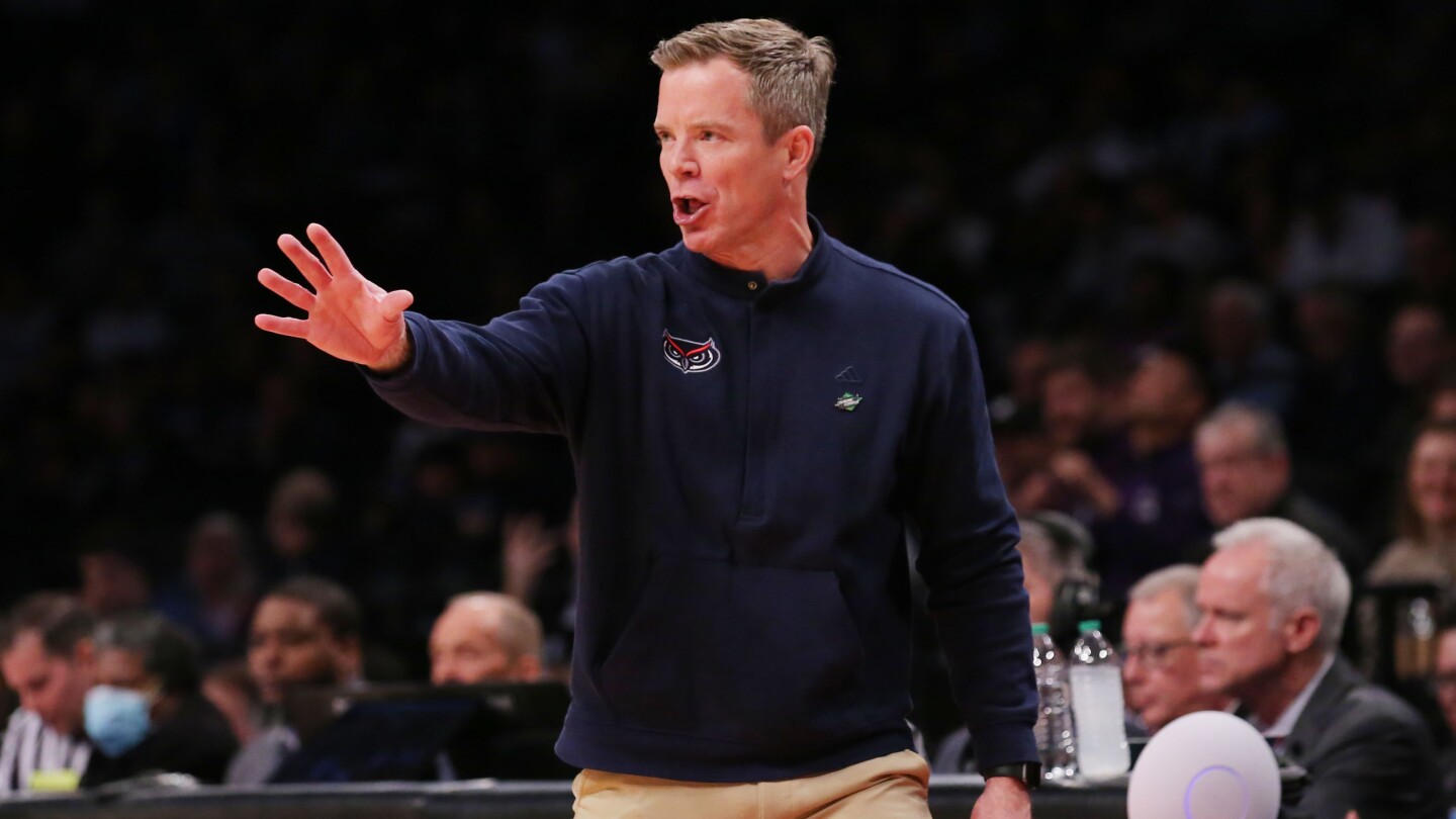 Report: Dusty May going to Michigan, leaving Florida Atlantic after 6 seasons