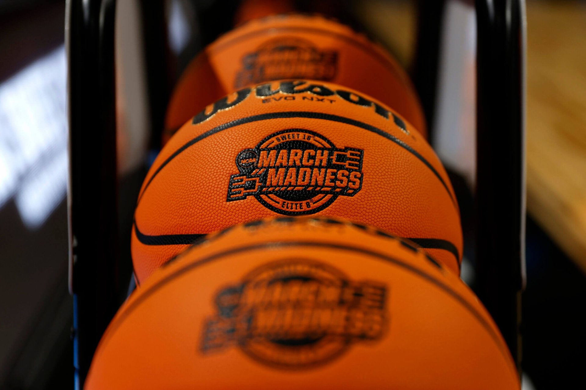Tired of brackets? How to play NCAA Tournament survivor, Calcutta auctions and upset drafts