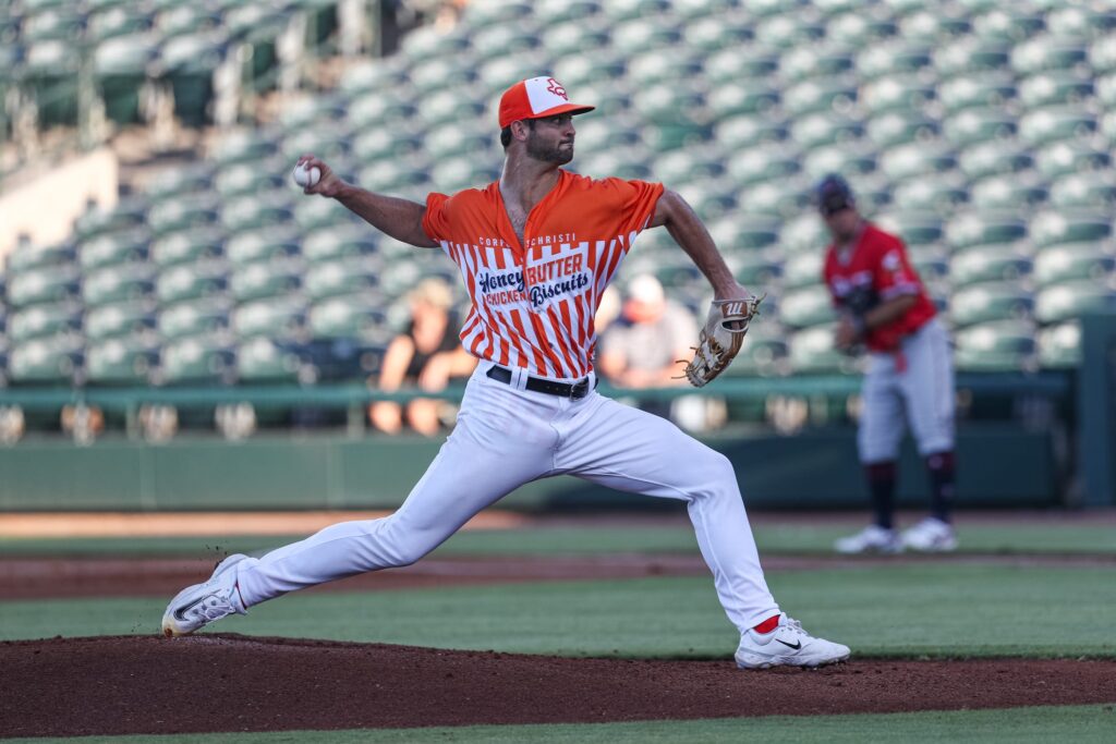 Astros To Select Blair Henley