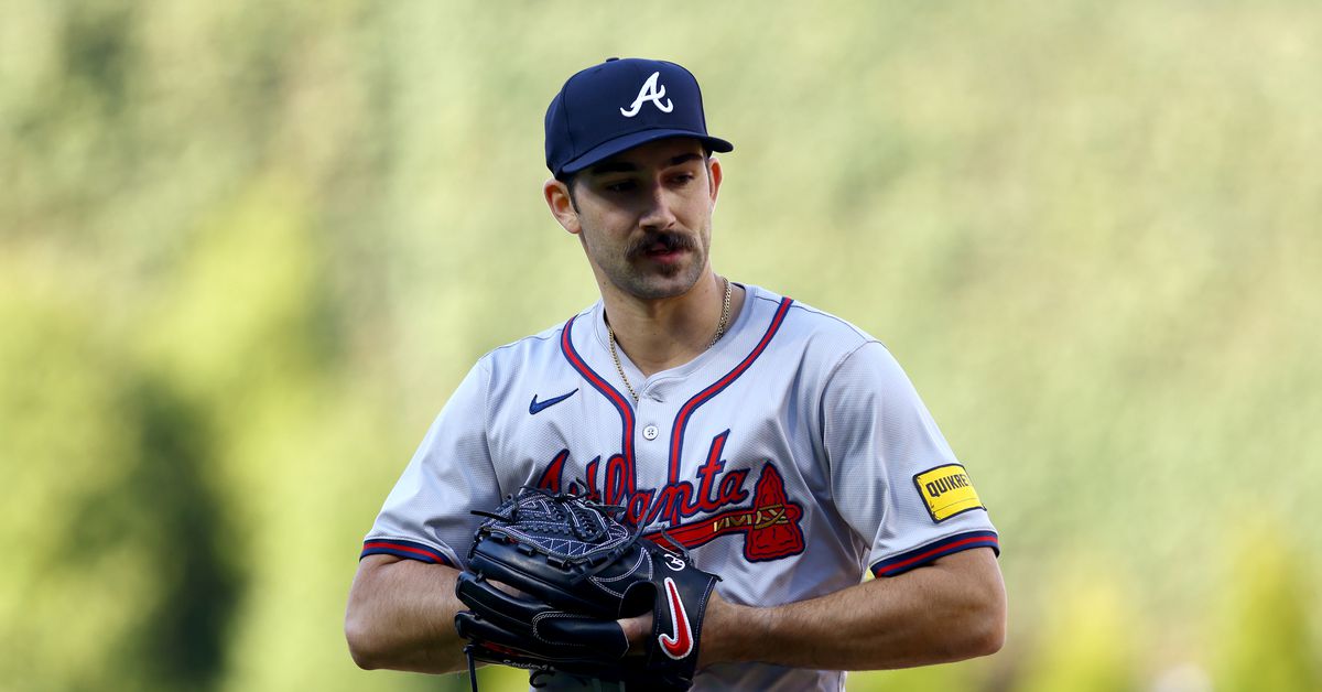 Atlanta Braves News: Spencer Strider surgery, Yuli Gurriel added for depth and more