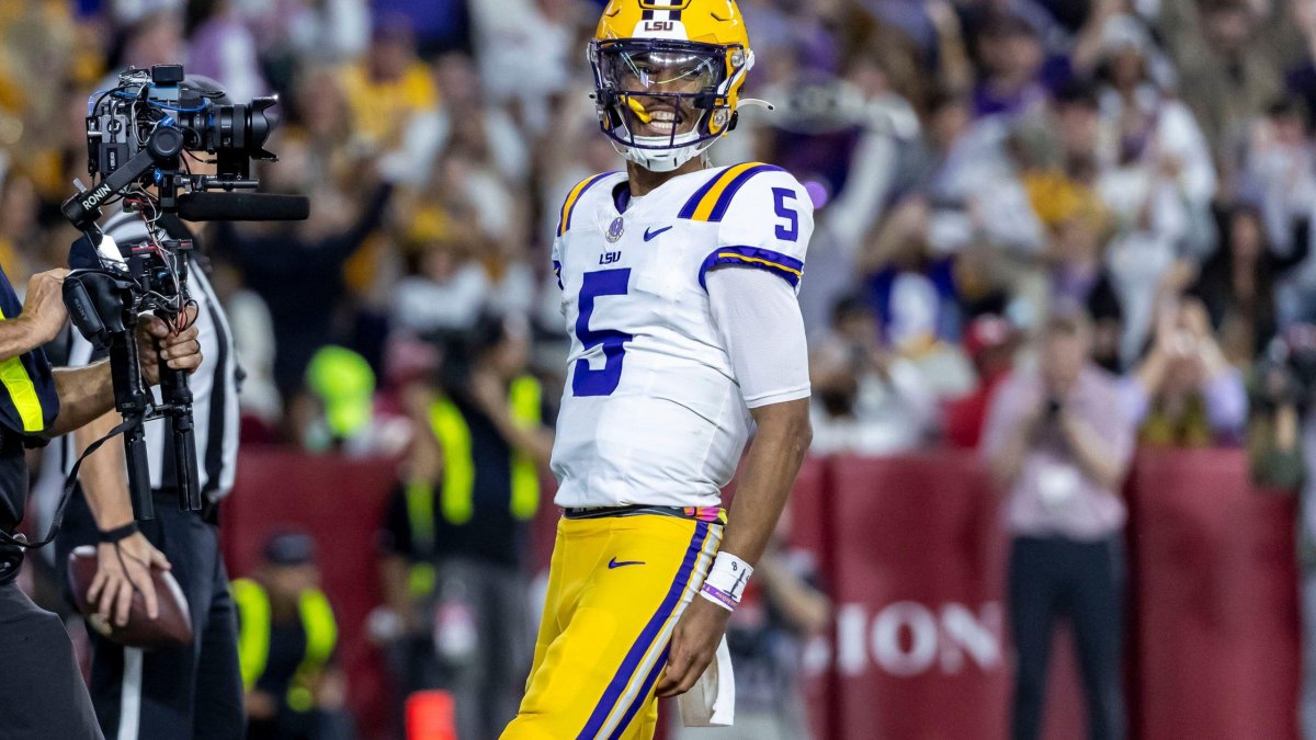 Fantasy Football 2024: Jayden Daniels gets selected No. 2 overall, will bring new dimension to Washington Commanders offense | NFL Draft