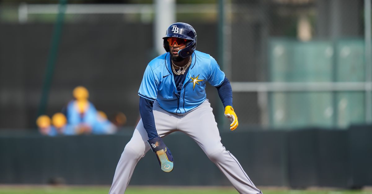 Junior Caminero suffers apparent quad injury