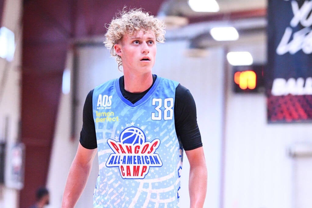 Kentucky lands first commitment of Mark Pope era in former blue chip Collin Chandler
