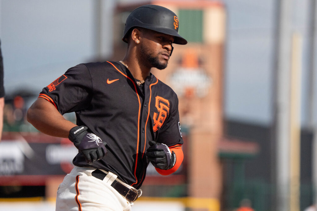 Marlins Claim Otto López From Giants