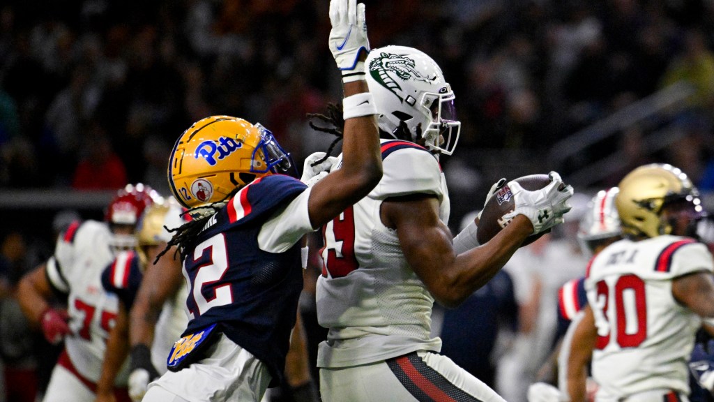 New York Giants held top-30 visit with UAB wideout Tejhaun Palmer