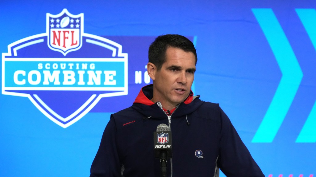 New York Giants offered Patriots two first-round picks to move up