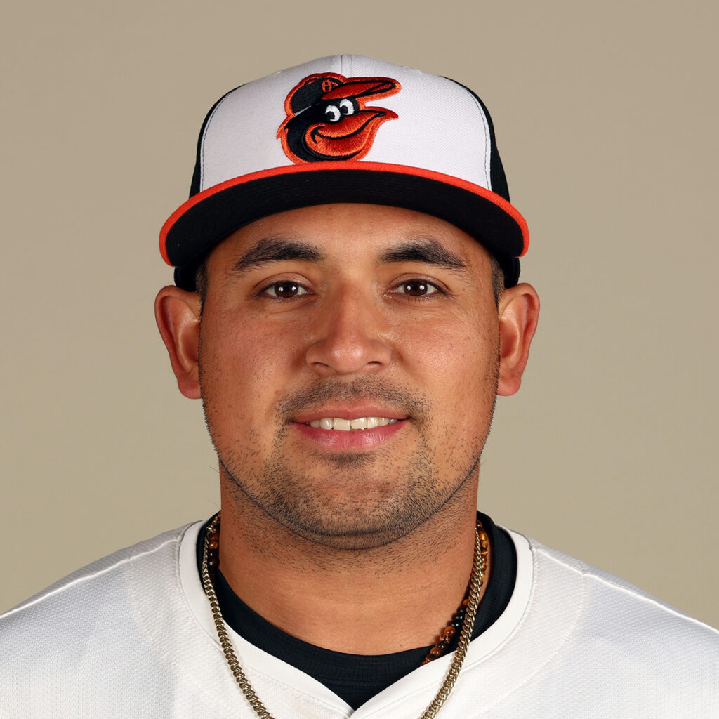 Orioles Designate David Bañuelos, Select Albert Suarez