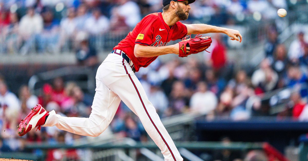 Sale shuts down Guardians in 6-2 win