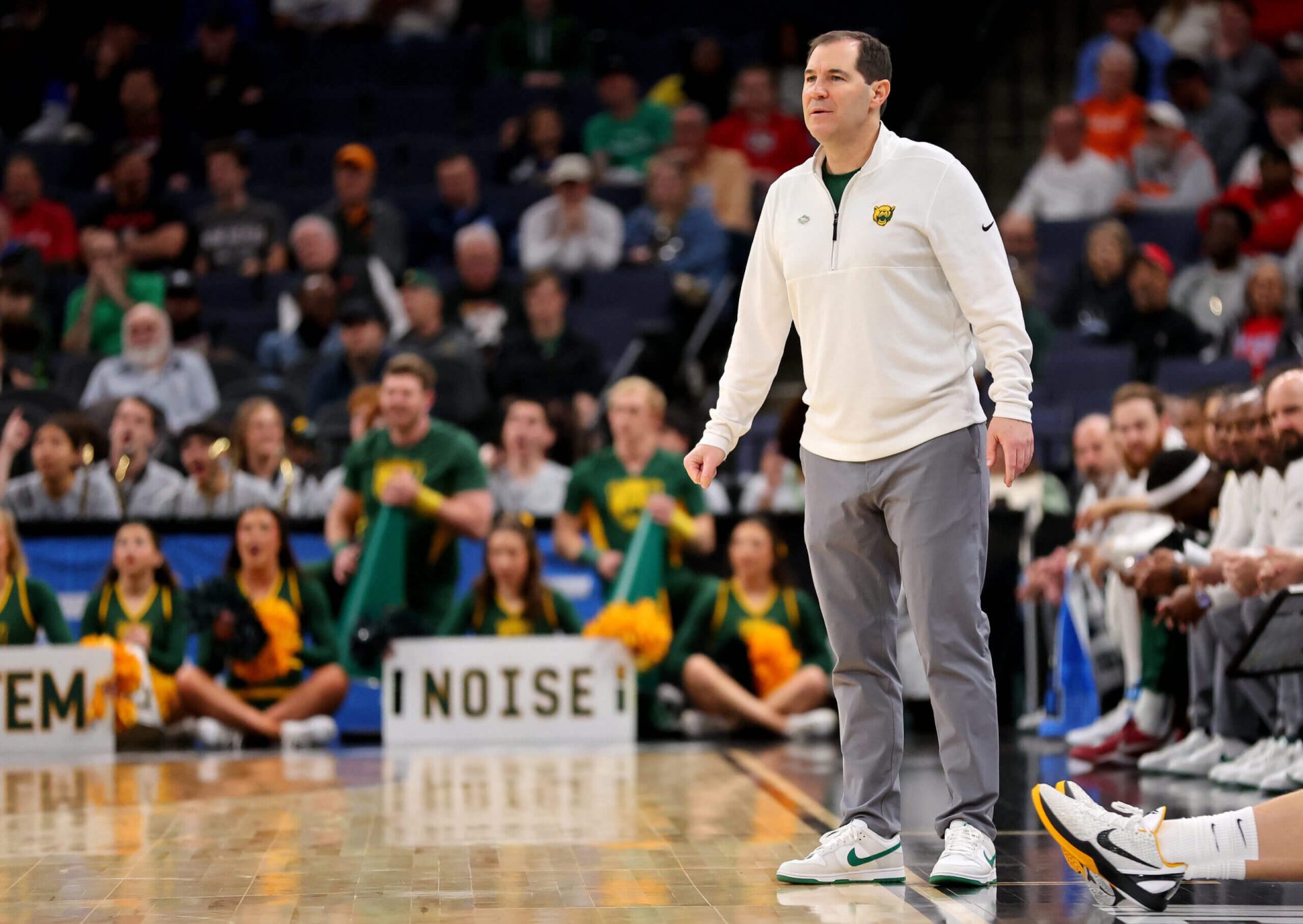 Scott Drew to remain with Baylor amid Kentucky interest
