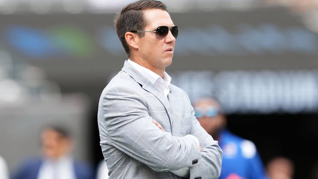 Should New York Giants trade down?