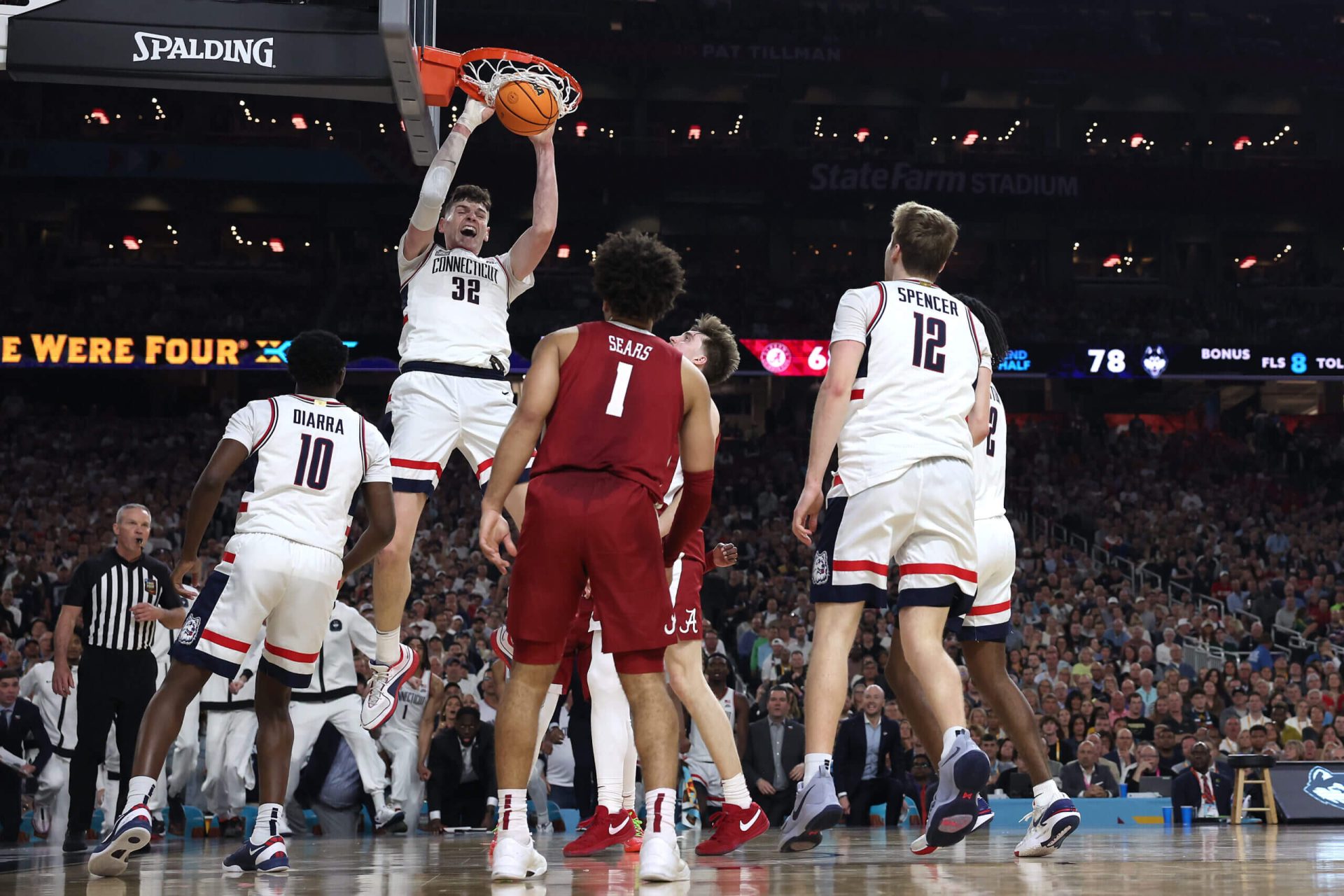 UConn survives test, returns to national title game by warding off Alabama in Final Four