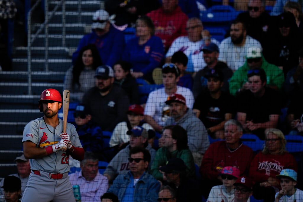Cardinals Designate Alfonso Rivas For Assignment