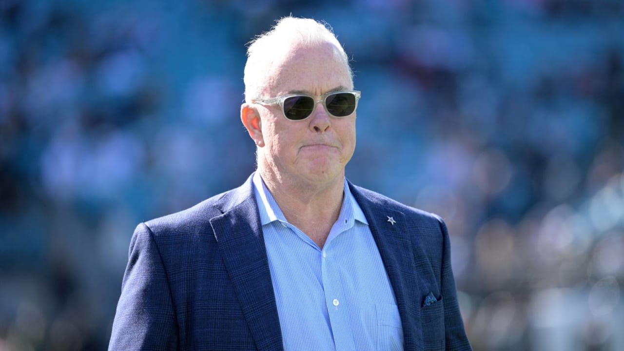 Cowboys EVP Stephen Jones still feels confident in Prescott as QB: 'Dak can lead us to a championship'