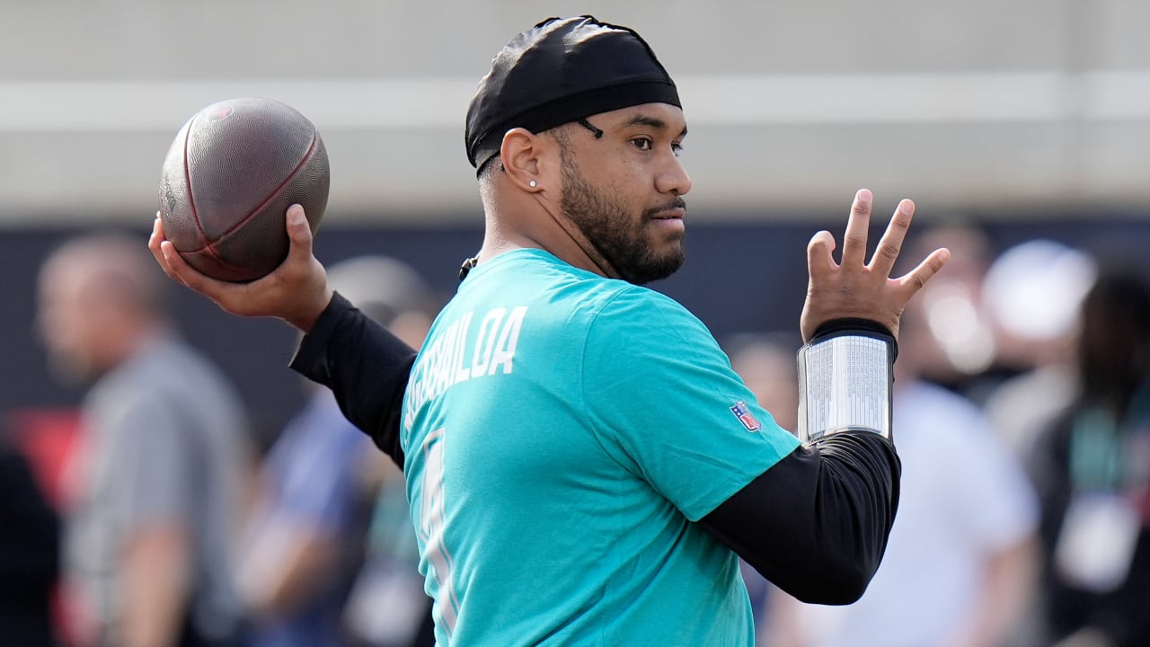 Dolphins HC Mike McDaniel: Tua Tagovailoa 'has been both' here and not here for workouts