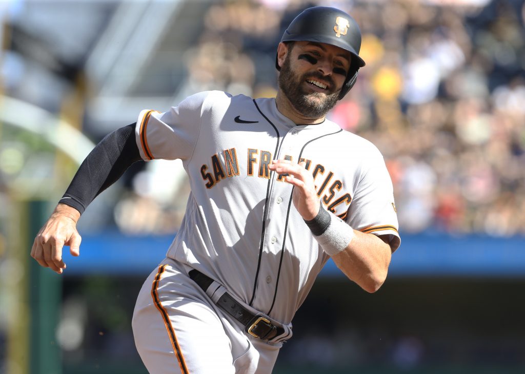 Giants Sign Curt Casali To Major League Deal