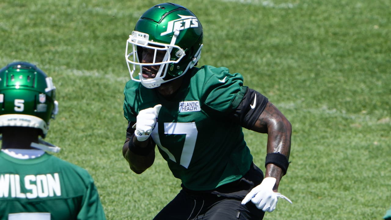 Jets' Garrett Wilson: Rookie WR Malachi Corley 'looks like a problem, a little bowling ball out there'