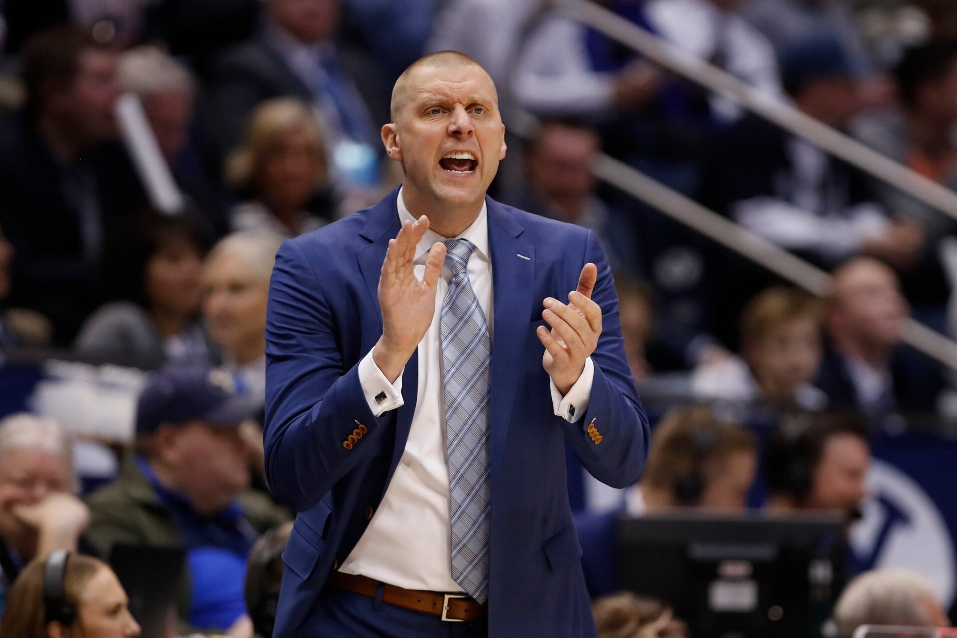 Kentucky hires former BYU coach Mark Pope to replace John Calipari