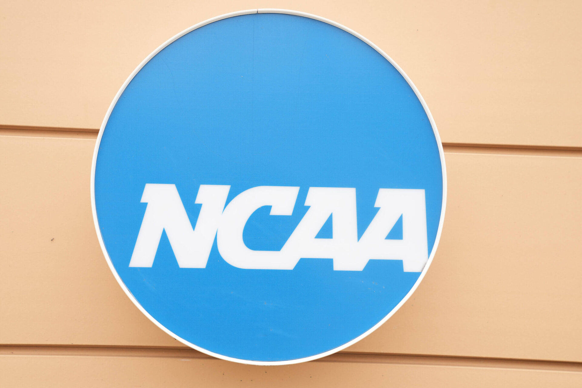NCAA Board of Governors approves terms of multi-billion settlement in House v. NCAA class-action lawsuit: Sources