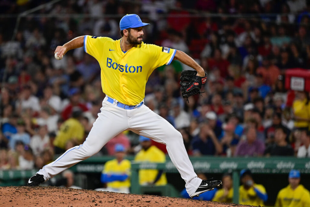 Rangers Sign Kyle Barraclough To Minor League Deal