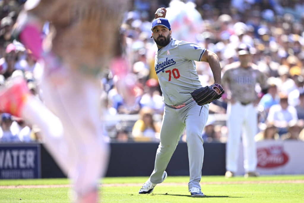 Rangers Sign Nabil Crismatt To Minor League Deal