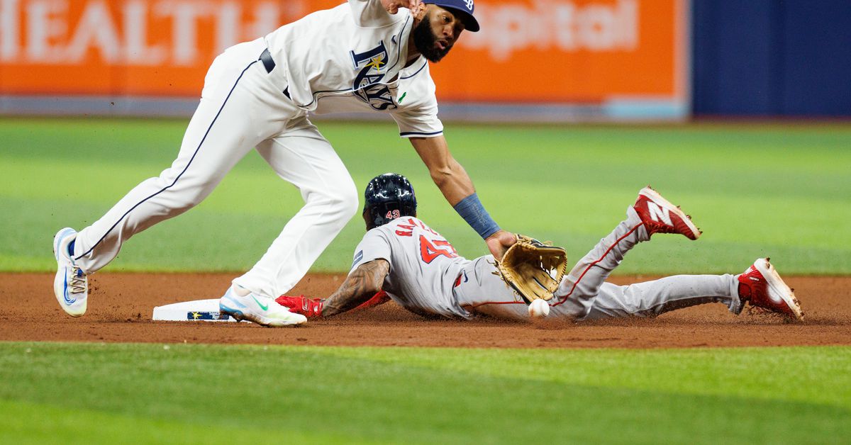 Rays blow early lead to lose third straight: Rays 2, Red Sox 5
