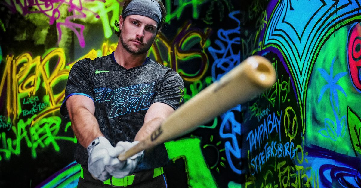 Rays reinstate Josh Lowe, add RHP Edwin Uceta