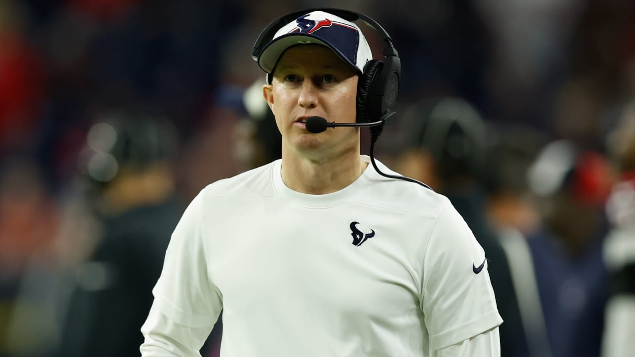 Texans OC Bobby Slowik: Offseason moves take 'all limits off whatever you need to do to win a game'