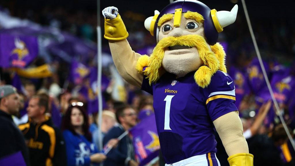 Vikings mascot shades Giants over ‘Century Red’ anniversary uniforms