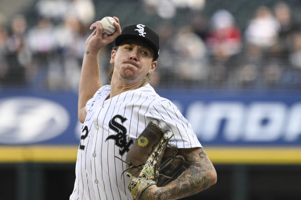 White Sox To Place Mike Clevinger On IL Due To Elbow Soreness
