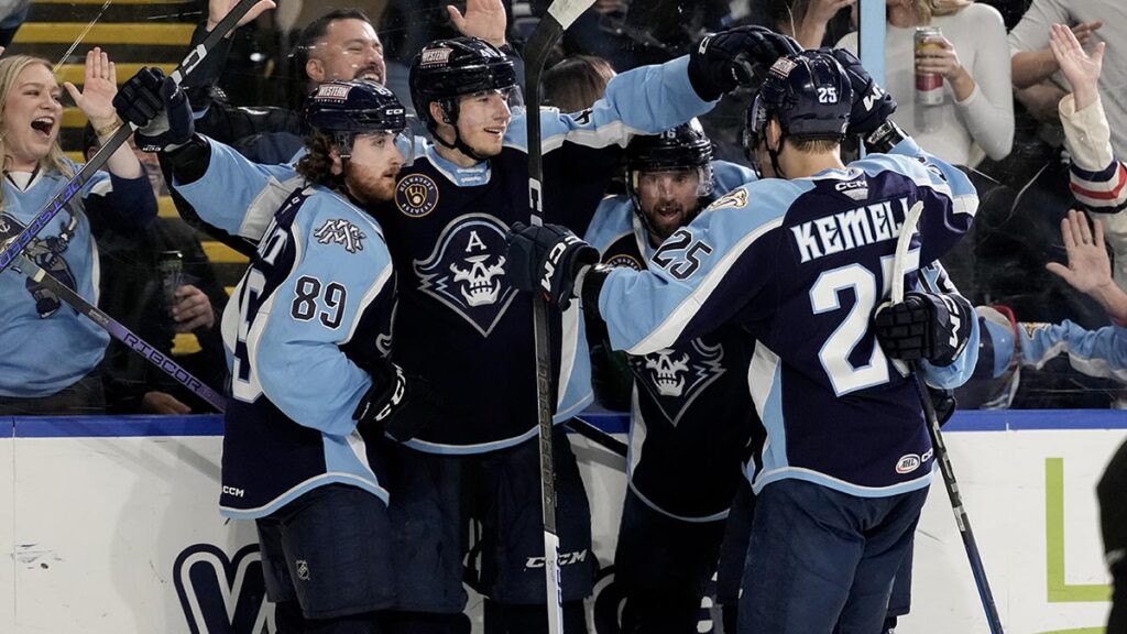 Admirals keep season alive with Game 4 rout