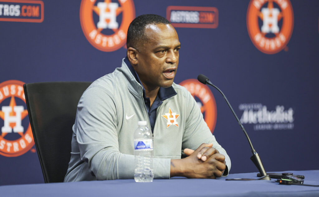 Astros GM: No Scenario Where We Sell