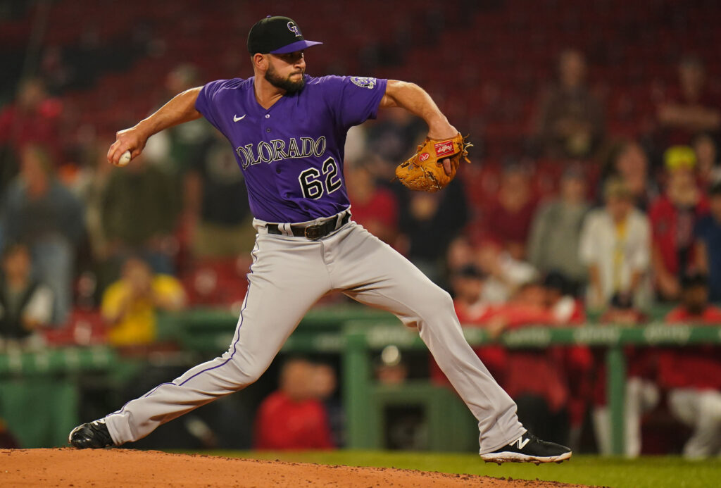 Braves, Matt Carasiti Agree To Minor League Deal