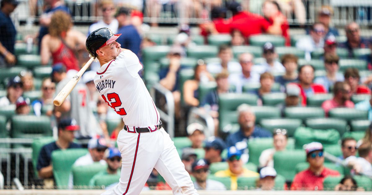 Braves bunch the righties against Rodon