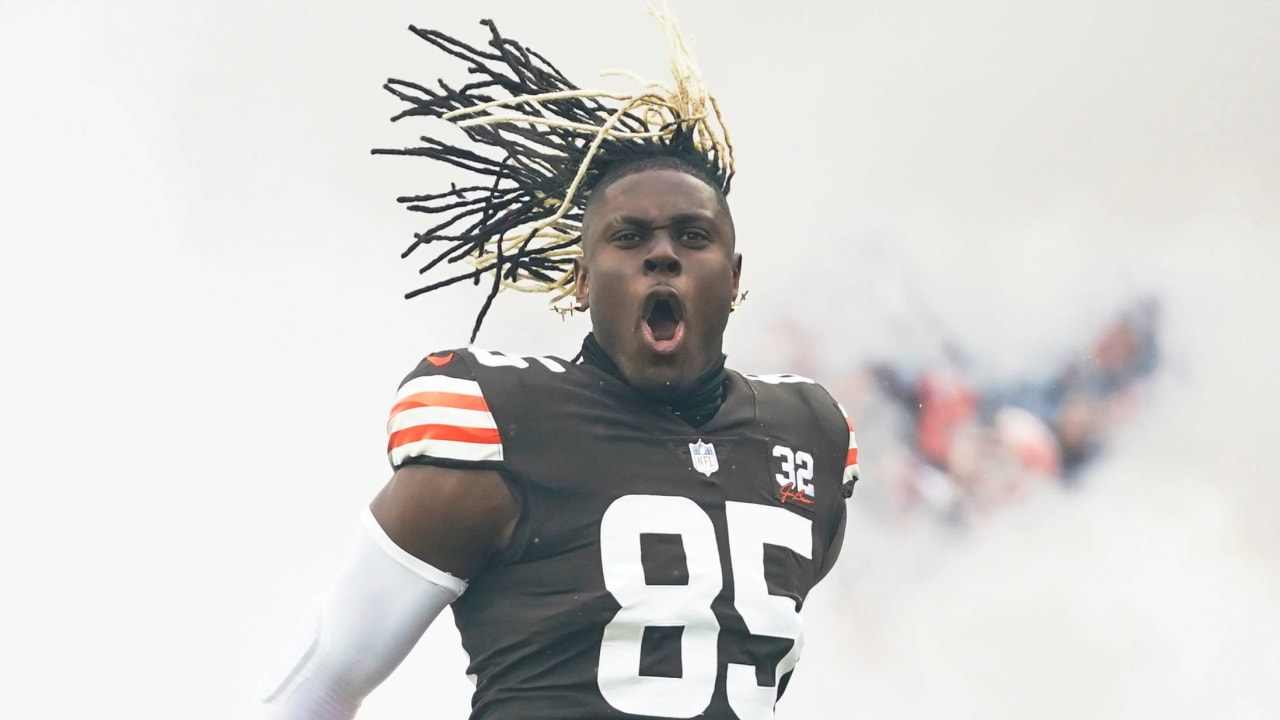 David Njoku teases 'juicy' Browns offense led by new OC Ken Dorsey: 'I'm really excited for this year'