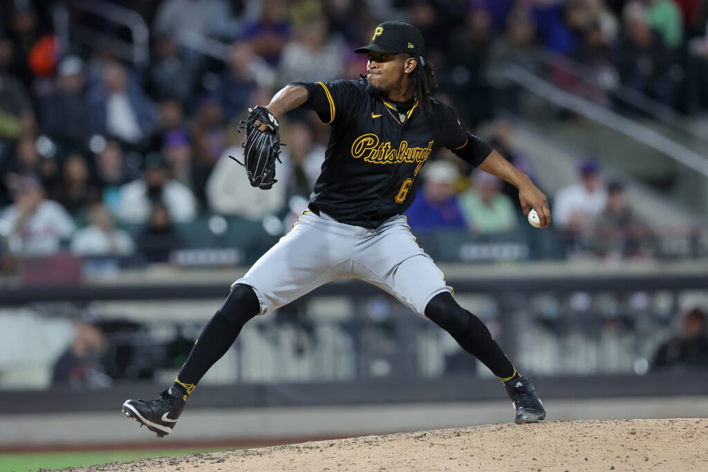 Dodgers Acquire Jose Hernandez From Pirates