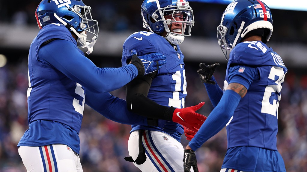 Giants’ Isaiah Simmons will play large role in Shane Bowen’s defense