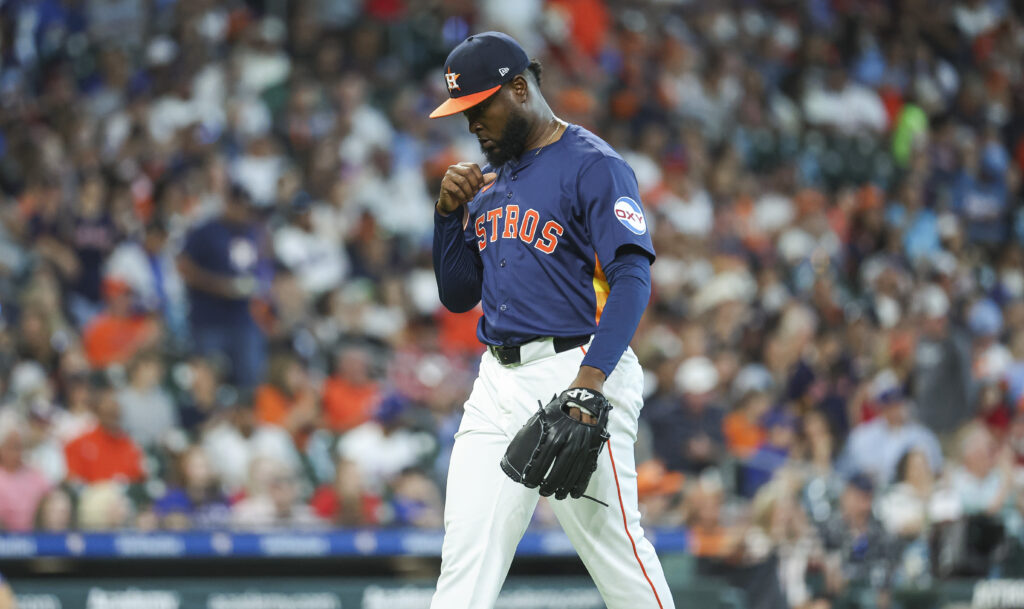 MLBTR Podcast: Injured Astros, The Chances Of Bad Teams Rebounding In 2025 And More