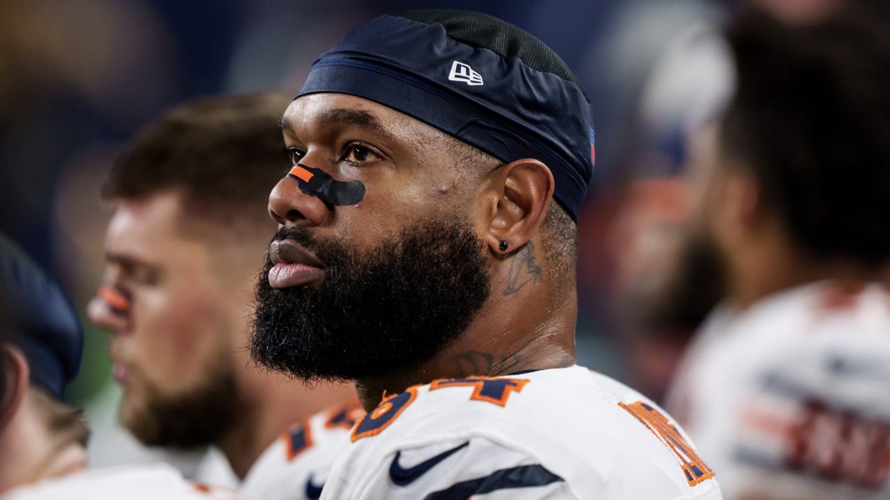 Marcedes Lewis, 40, re-signs with Bears ahead of 19th season in NFL