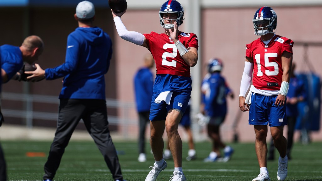 NFL insider predicts Giants will finish season with Drew Lock at QB