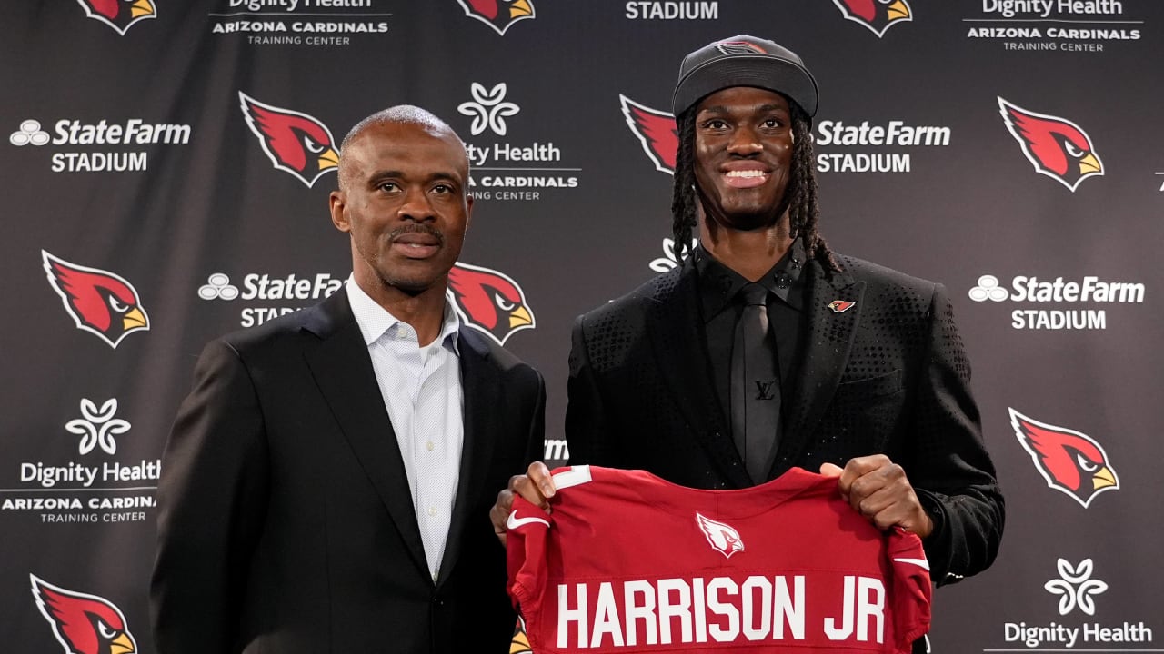 NFL players, teams celebrate Father's Day