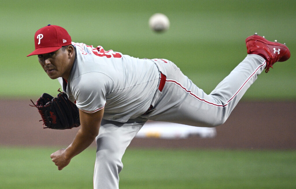 Ranger Suarez Exits With Left Hand Contusion