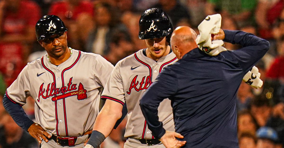 Swelling in Sean Murphy’s elbow is “hardly noticeable” following injury scare