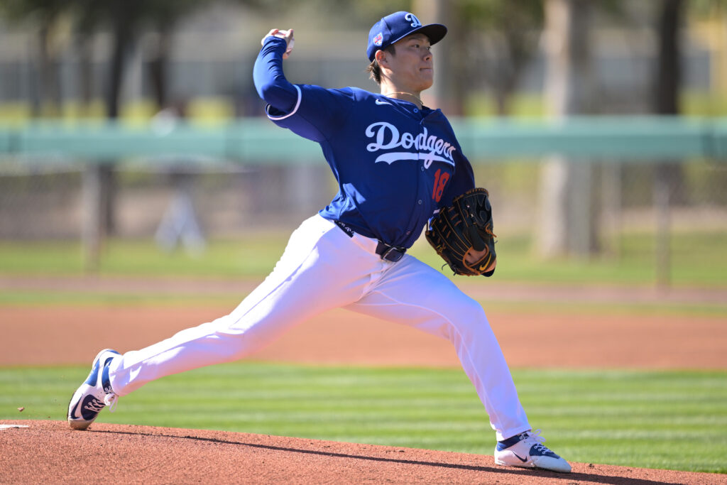 Yoshinobu Yamamoto Exits Start With Triceps Tightness