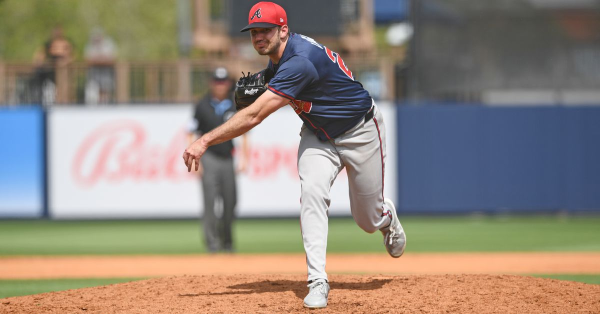 Atlanta Braves option Zach Logue and return Daysbel Hernández to Triple-A
