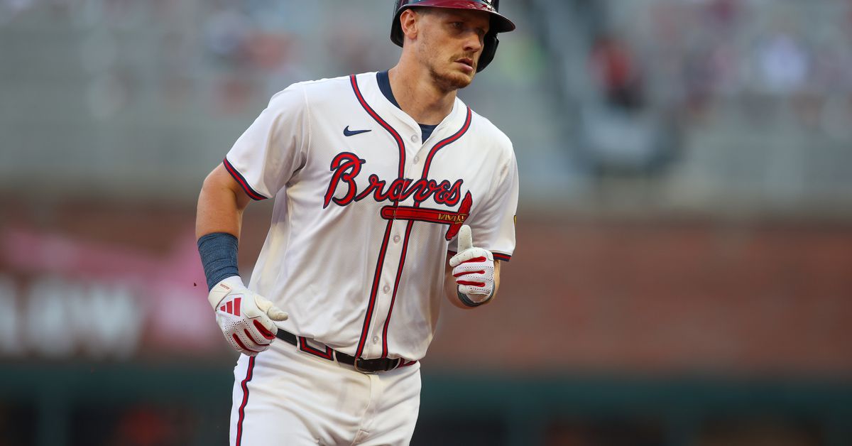 Braves fall to Giants in another low scoring affair